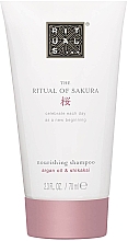 Düfte, Parfümerie und Kosmetik Pflegendes Shampoo mit Arganöl und Shikakai - Rituals The Ritual of Sakura Nourishing Shampoo