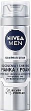 NIVEA MEN Silver Protect (Rasierschaum 200ml + After Shave Balsam 100ml + Deo Roll-on 50ml + Duschgel 250ml) - Körperpflegeset — Bild N4