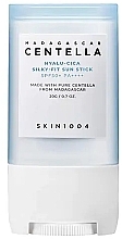 Düfte, Parfümerie und Kosmetik Sonnenschutzstick - SKIN1004 Madagascar Centella Hyalu-Cica Silky-Fit Sun Stick SPF50+ PA++++ 