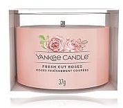 Duftkerze im Miniglas - Yankee Candle Fresh Cut Roses Mini — Bild N1