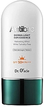 Sonnenschutzessenz für Problemhaut - Dr. Oracle Antibac Derma Light Sun Essence SPF50+ PA+++  — Bild N1