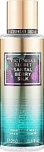 Düfte, Parfümerie und Kosmetik Parfümiertes Körperspray - Victoria's Secret Santal Berry Silk Fragrance Mist