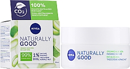 Tagescreme mit Aloe Vera - Nivea Naturally Good Organic Aloe Vera — Bild N1