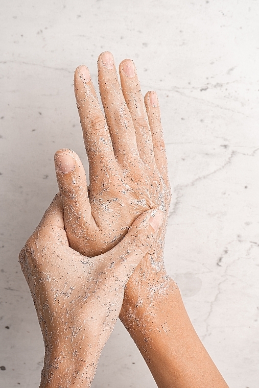 Pflegende Handcreme mit Vetiver-Duft - Sister's Aroma Vetiver Smart Hand Cream — Bild N7