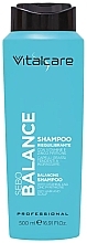 Düfte, Parfümerie und Kosmetik Ausgleichendes Shampoo für fettiges Haar und fettige Kopfhaut - Vitalcare Professional Sebo Balance Shampoo 