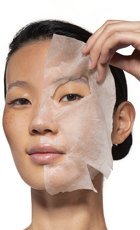 Feuchtigkeitsspendende Tuchmaske für das Gesicht mit Vitamin C und Ananasextrakt - Garnier Skin Naturals — Bild N5