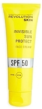 Düfte, Parfümerie und Kosmetik Sonnenschutzcreme für das Gesicht - Revolution Skin SPF 50 Invisible Sun Protect Face Cream
