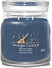 Duftkerze im Glas Twilight Tunes 2 Dochte - Yankee Candle Singnature — Bild N1