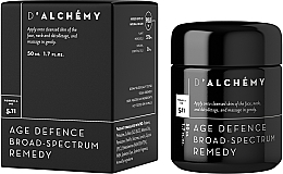 Düfte, Parfümerie und Kosmetik Gesichtscreme für hormonelle Veränderungen und Verfärbungen - D'Alchemy Age Defense Broad Spectrum Remedy