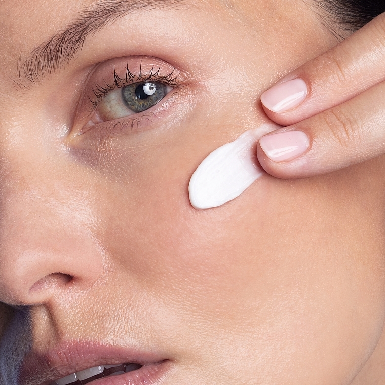 Anti-Aging-Gesichtscreme gegen Altersflecken mit Hyaluronsäure und Leinextrakt - Lancome Renergie Cream SPF 20 — Bild N3