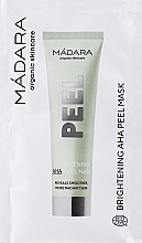 GESCHENK! Erfrischende Peelingmaske mit AHA-Säuren - Madara Cosmetics Brightening AHA Peel Mask (Probe)  — Bild N1